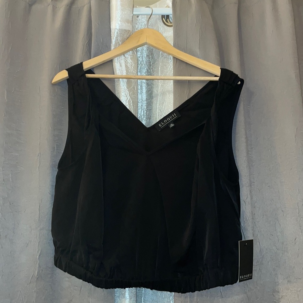 Black Twist Shoulder Top: Size 14 (5) and 16 (3)